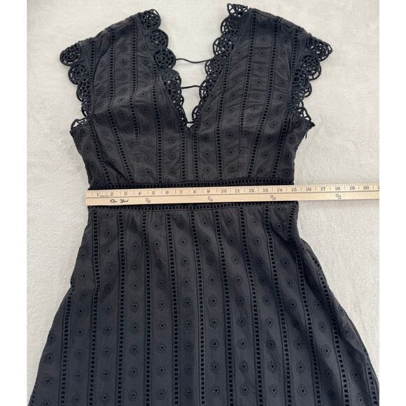 Opening Ceremony Black Lace Eyelet Sleeveless V-neck Dress Knee Length Sheath 8 - Picture 10 of 13
